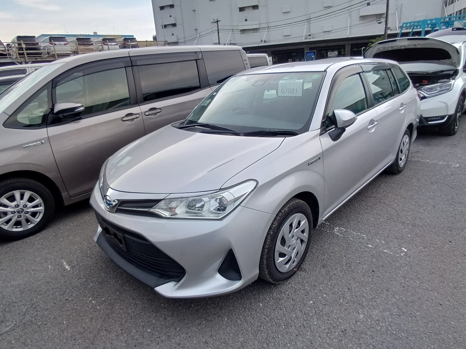 Toyota Fielder Hybrid EX Hybrid