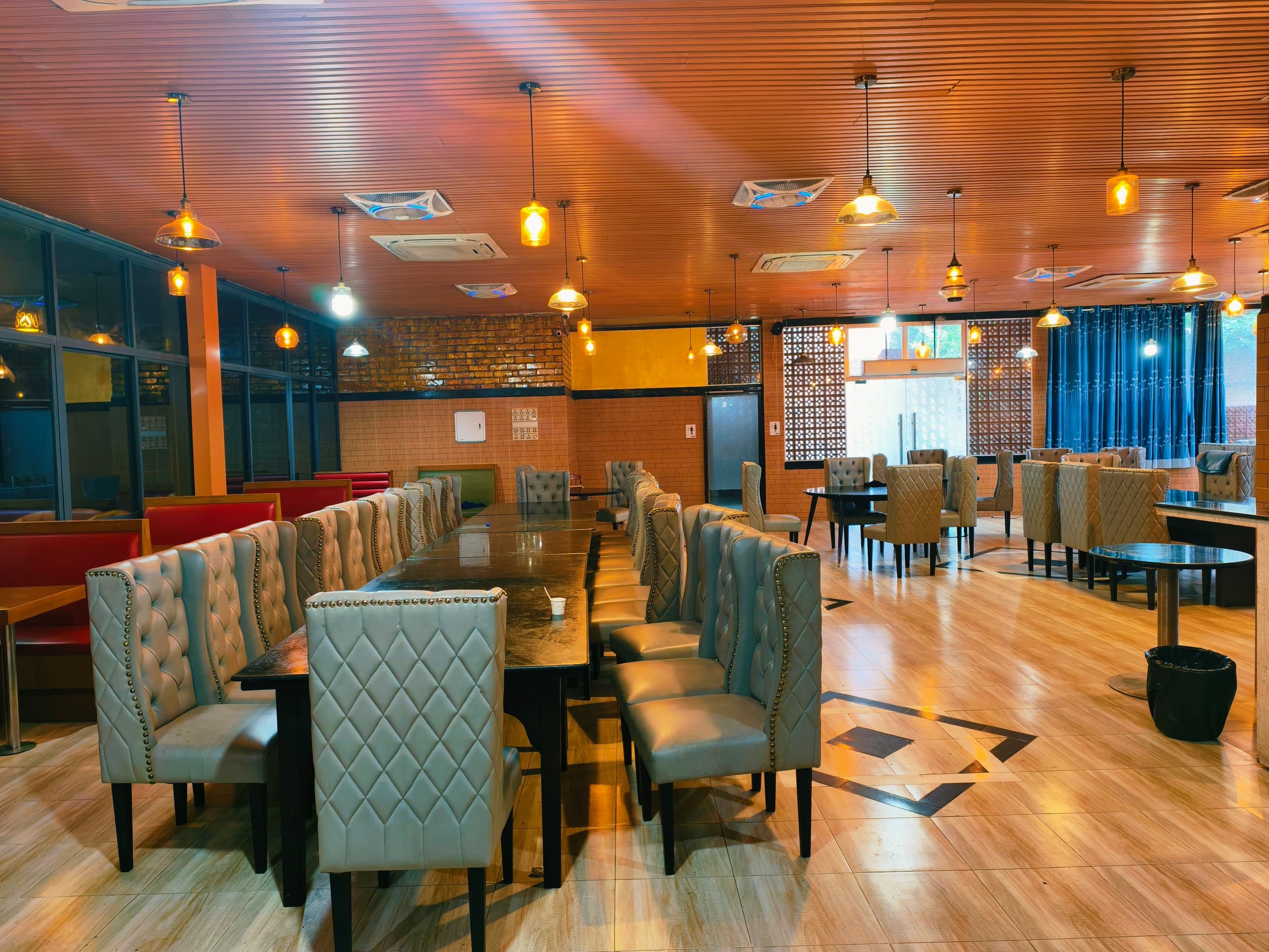Executive Lounge
